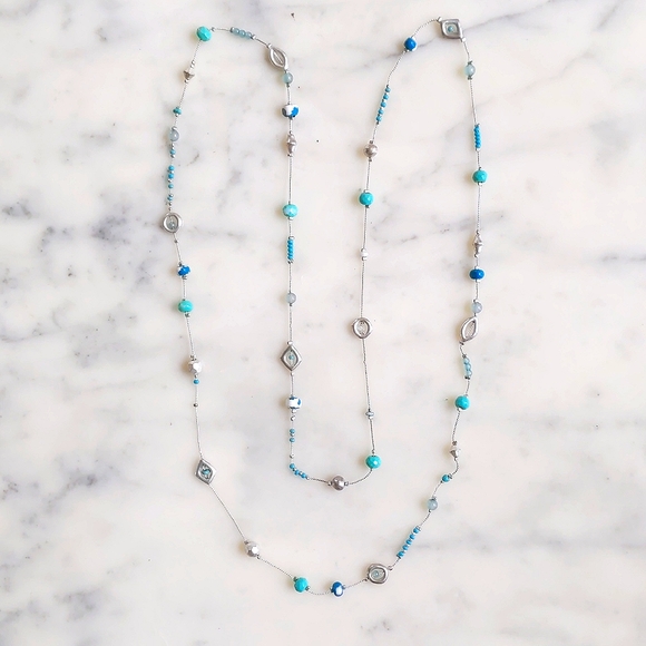 The Limited Multiple Shapes/Colors/Materials Chained Long Necklace. - Picture 3 of 4